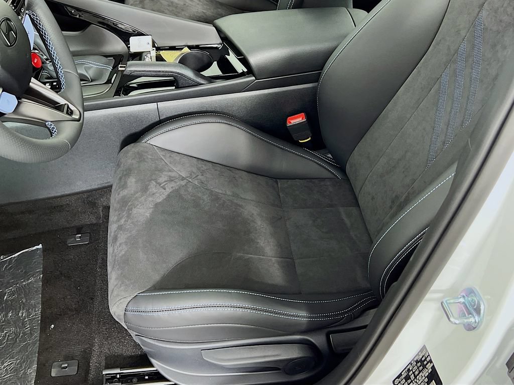 New 2026 Hyundai Elantra N FWD image 18