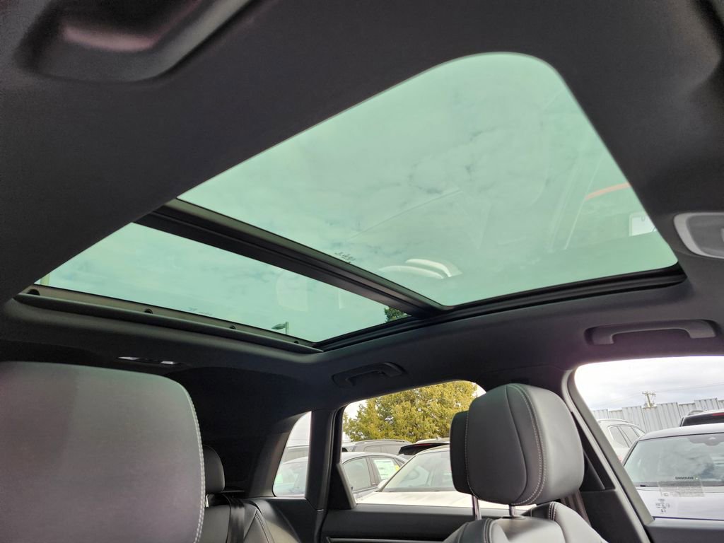 Certified 2023 Audi Q3 2.0T Premium w/ Black Optic Sport Package image 11