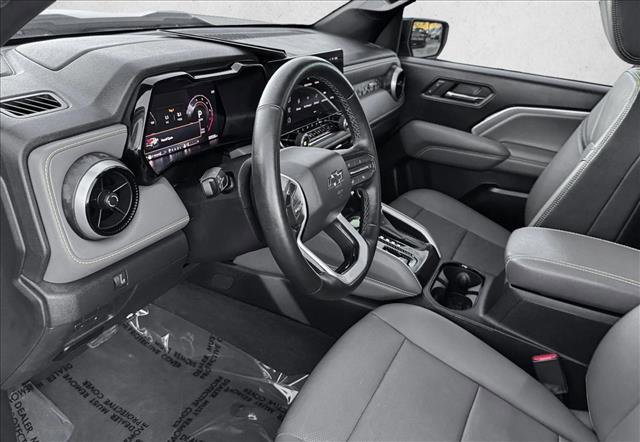 Used 2023 Chevrolet Colorado ZR2 w/ ZR2 Convenience Package III AWD/4WD image 12