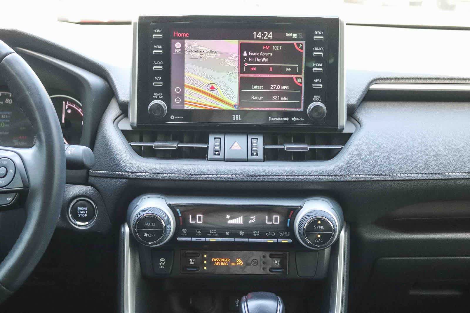 Used 2020 Toyota RAV4 Limited FWD image 12