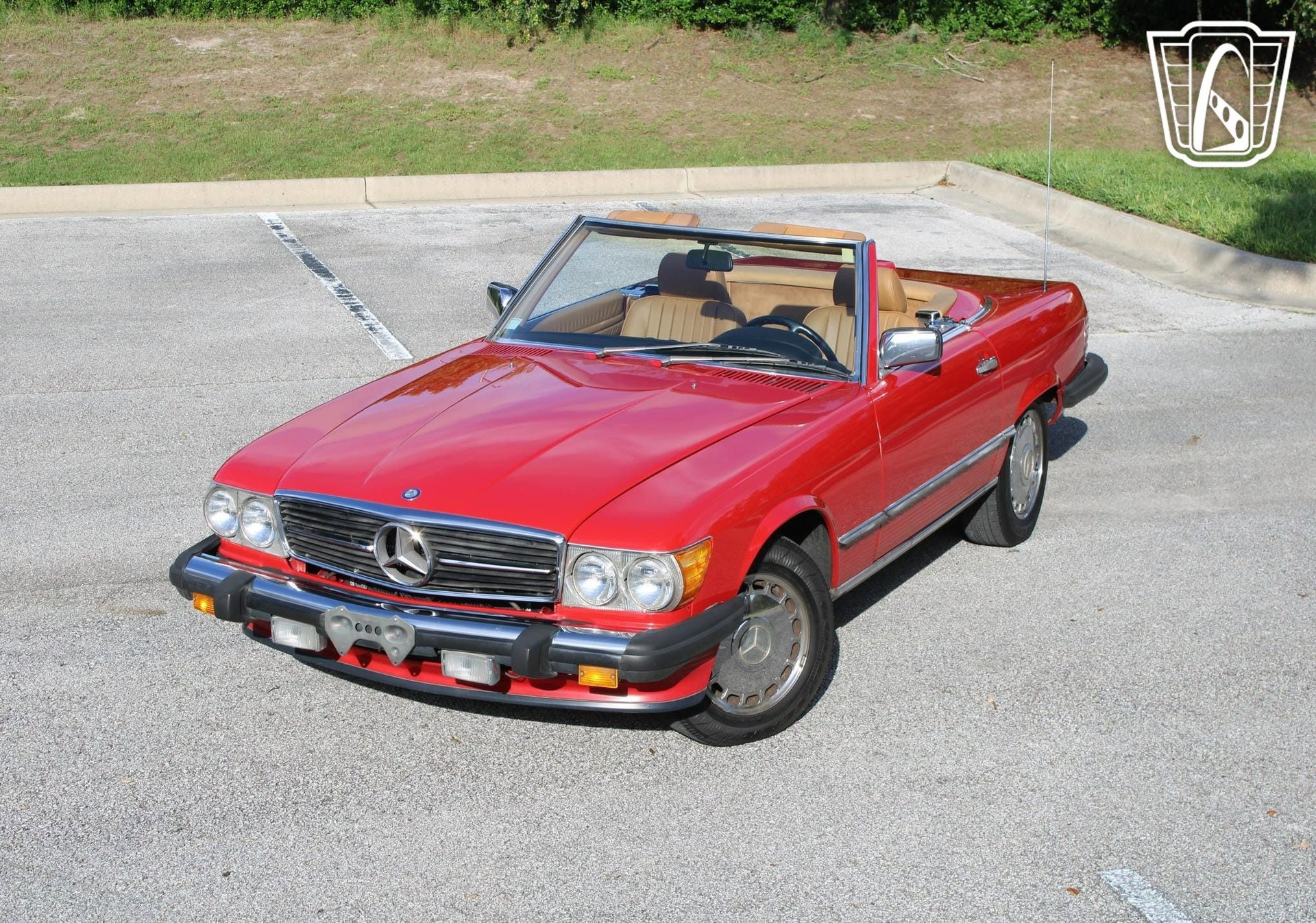 Used 1987 Mercedes-Benz 560 SL image 5