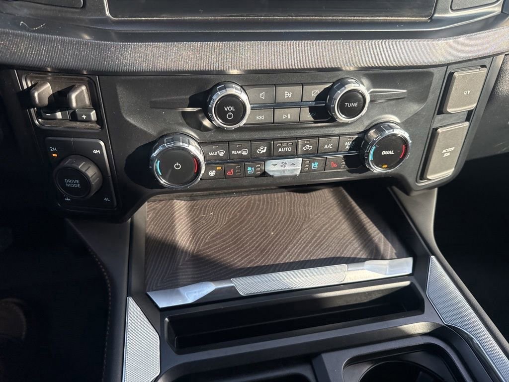 Used 2024 Ford F350 Platinum image 43