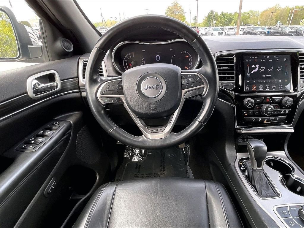 Used 2020 Jeep Grand Cherokee Limited AWD/4WD image 16