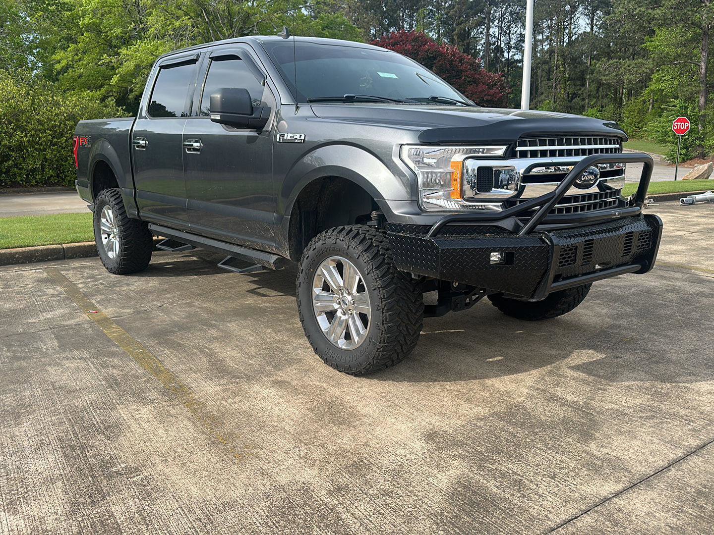 Used 2020 Ford F150 XLT w/ Equipment Group 302A Luxury image 1