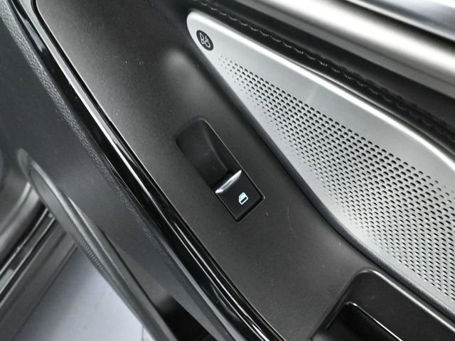 Used 2023 Ford Explorer Platinum w/ Technology Package image 53