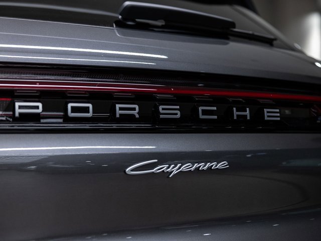 New 2026 Porsche Cayenne E-Hybrid image 19