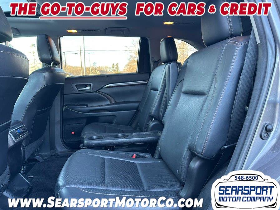 Used 2016 Toyota Highlander Limited image 7
