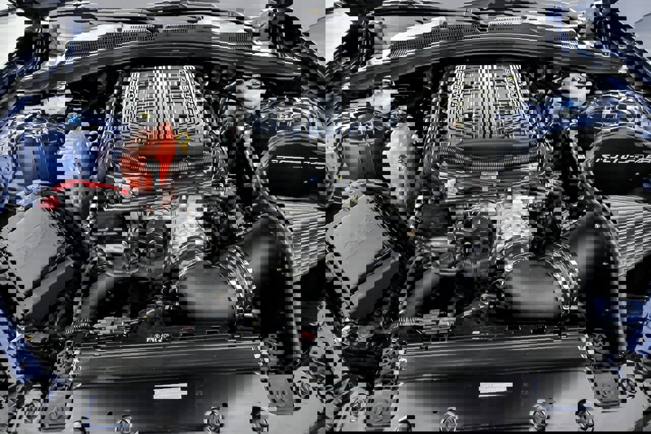 Used 2021 Chevrolet Camaro ZL1 image 17