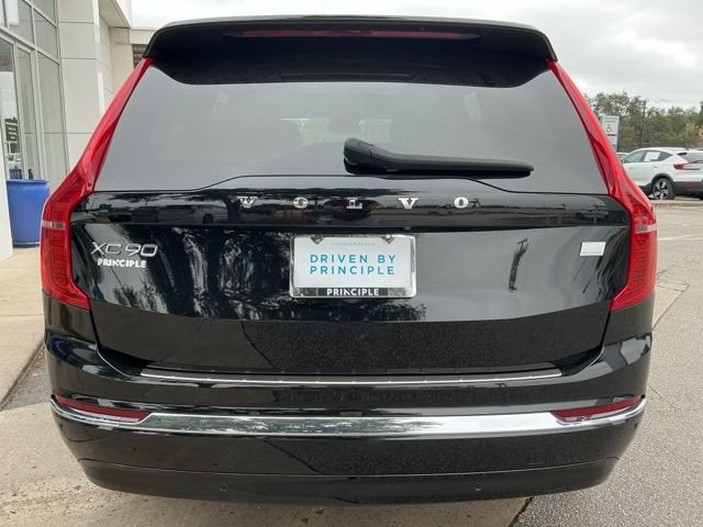 Certified 2024 Volvo XC90 T8 Plus w/ Protection Package Premier AWD/4WD image 9