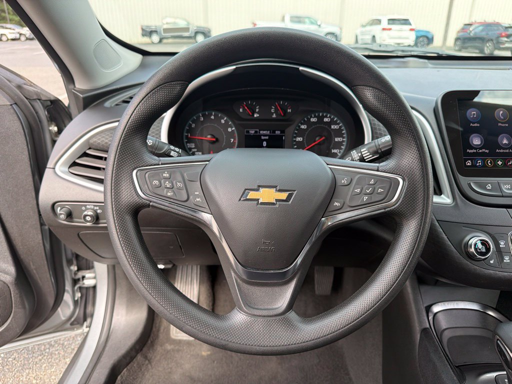 Used 2024 Chevrolet Malibu LT FWD image 15