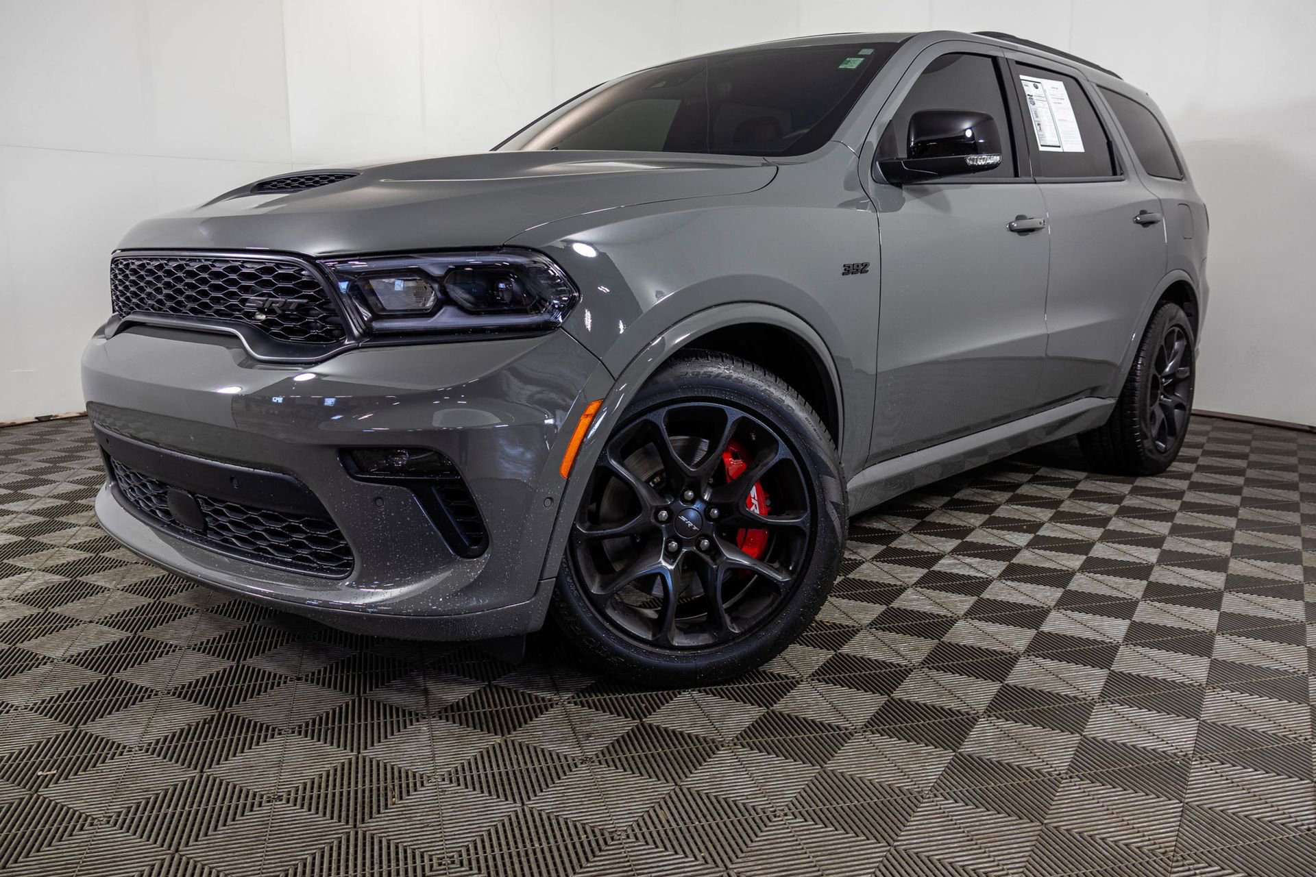 Used 2023 Dodge Durango SRT AWD/4WD image 2
