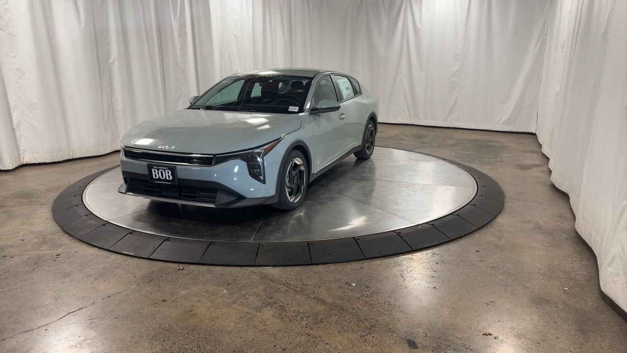 Certified 2025 Kia K4 EX image 4