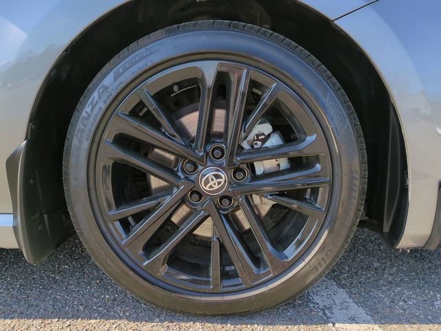 Used 2025 Toyota Camry SE image 11