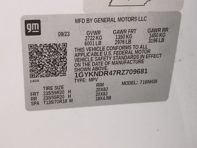 Certified 2024 Cadillac XT5 Premium Luxury w/ LPO, Floor Liner Package AWD/4WD image 30