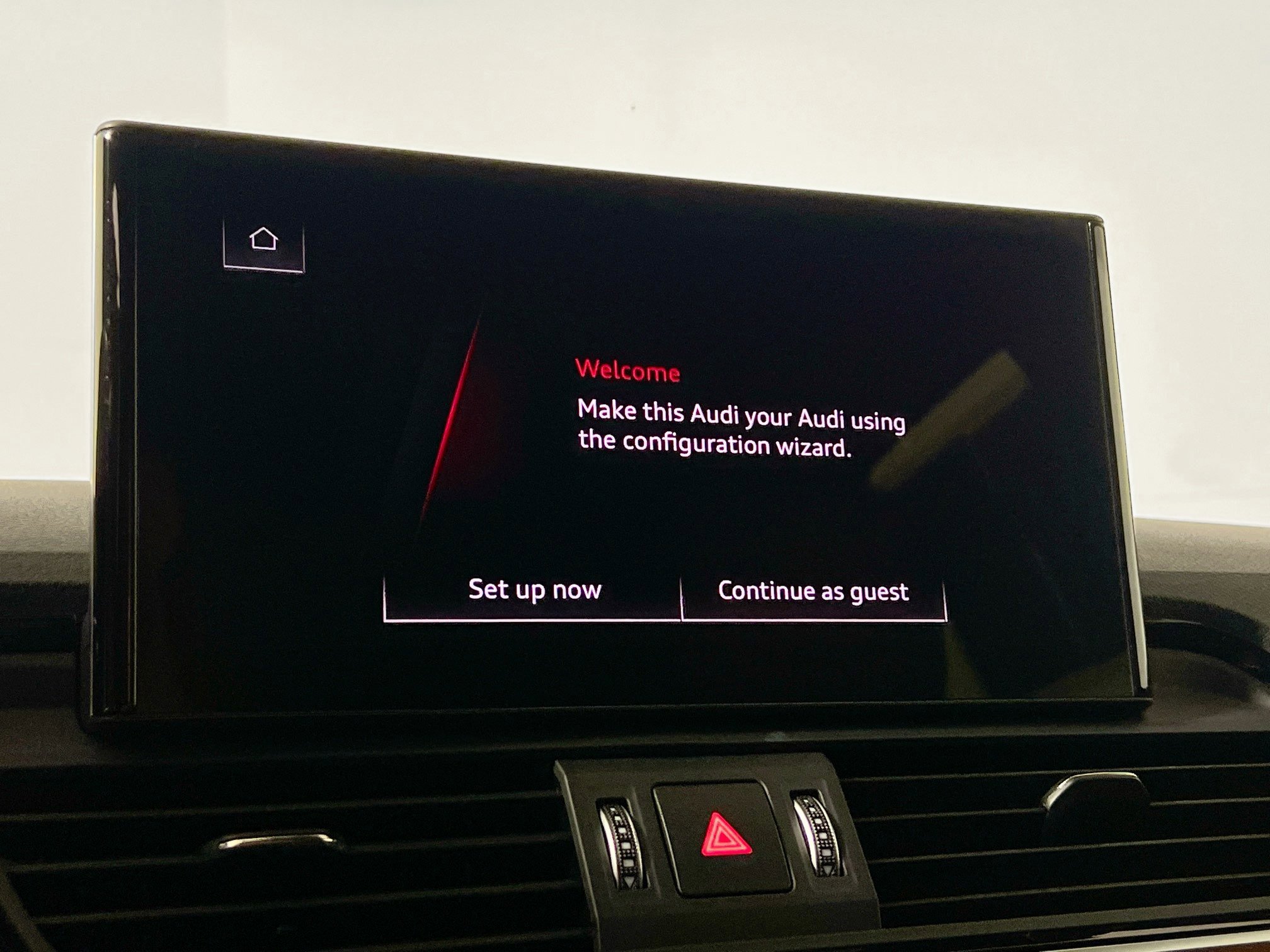 Used 2025 Audi Q5 2.0T Premium image 27