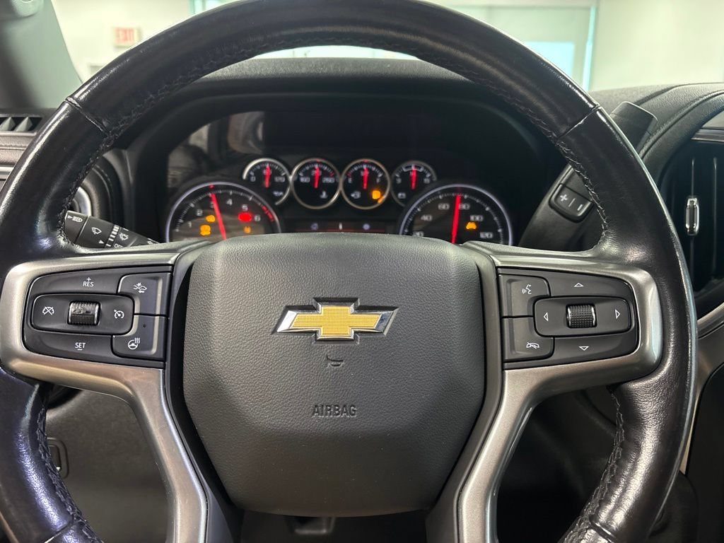 Used 2021 Chevrolet Silverado 1500 LT w/ Safety Package II AWD/4WD image 18