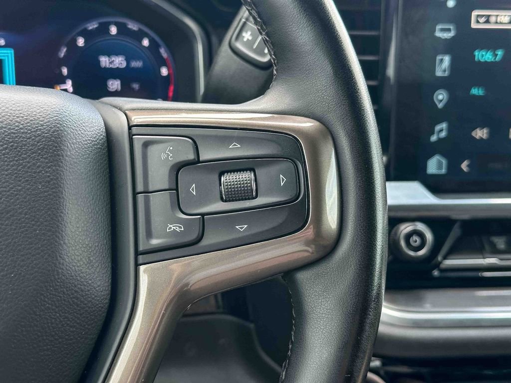 Used 2024 Chevrolet Silverado 3500 High Country w/ Technology Package AWD/4WD image 26