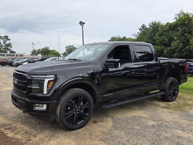 Used 2024 Ford F150 Lariat w/ Equipment Group 502A High AWD/4WD image 4