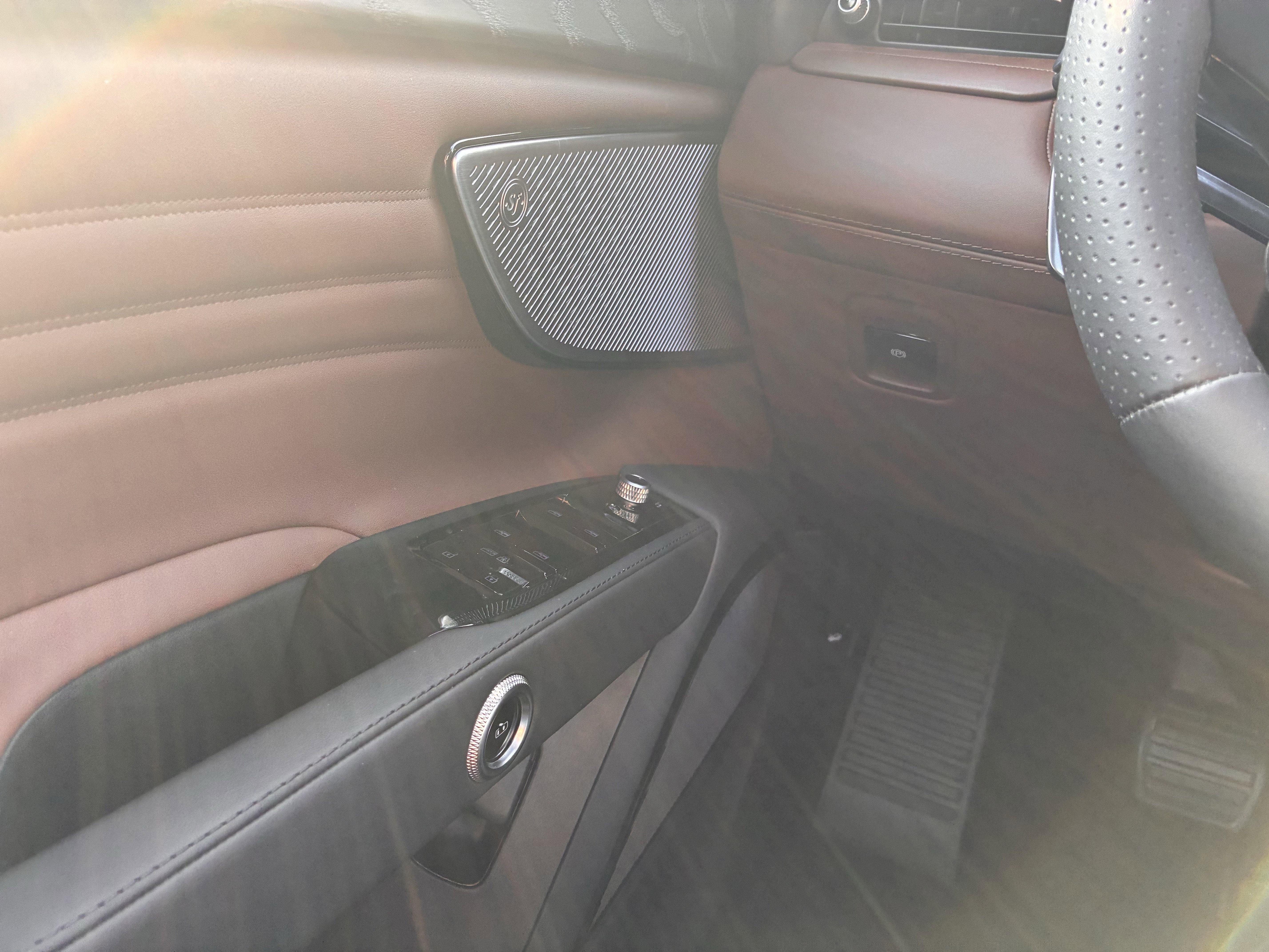 New 2025 Maserati Grecale GT image 17