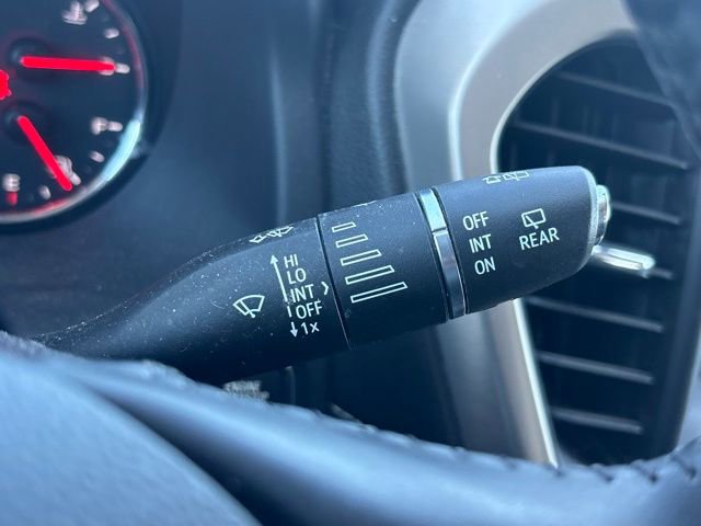 Used 2021 GMC Acadia Denali w/ Denali Ultimate Package image 18