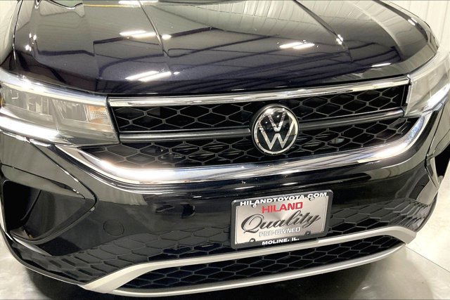Used 2023 Volkswagen Taos SE w/ Panoramic Sunroof Package AWD/4WD image 30