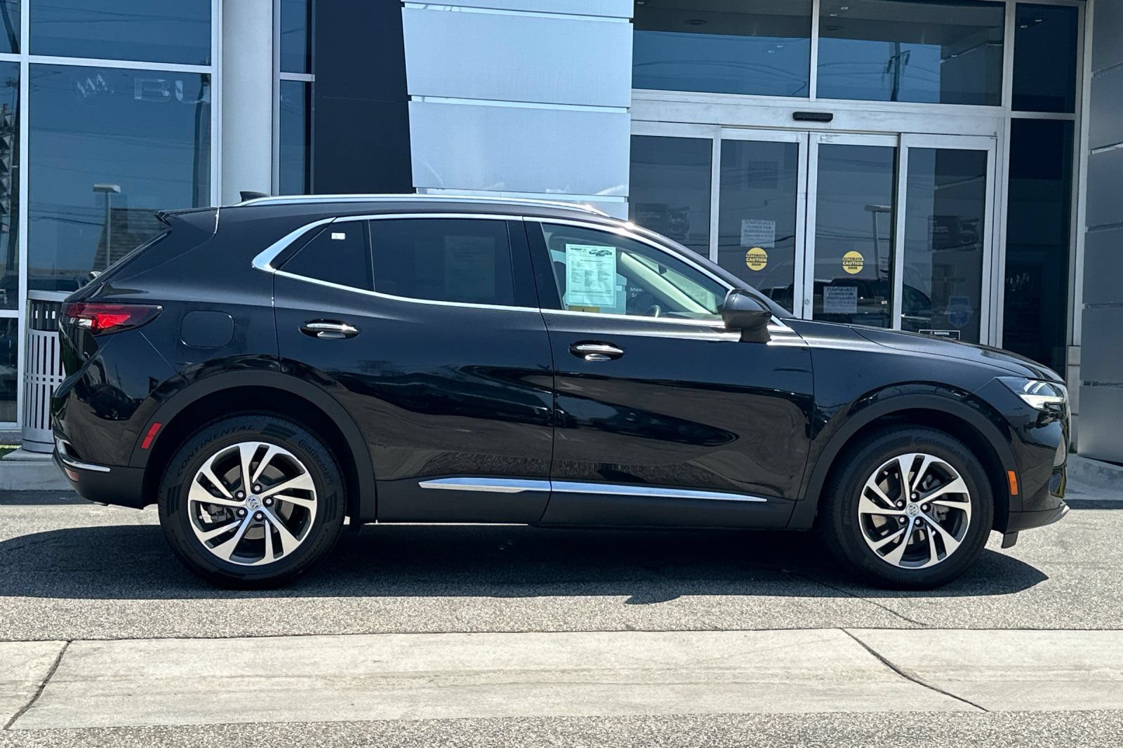 Certified 2023 Buick Envision Essence FWD image 3