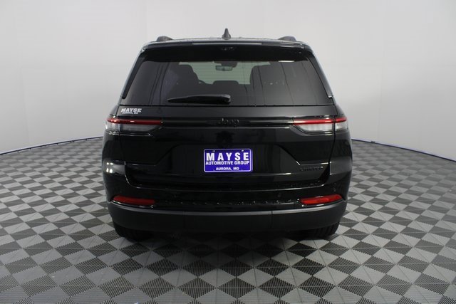 New 2025 Jeep Grand Cherokee Limited w/ Luxury Tech Group II image 27
