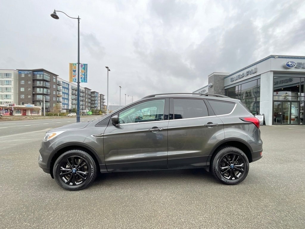 Used 2019 Ford Escape SEL image 5
