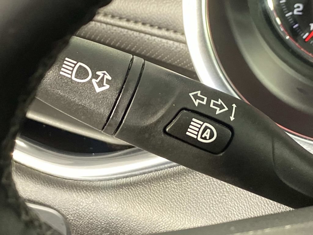 Used 2024 Chevrolet Malibu LT FWD image 18