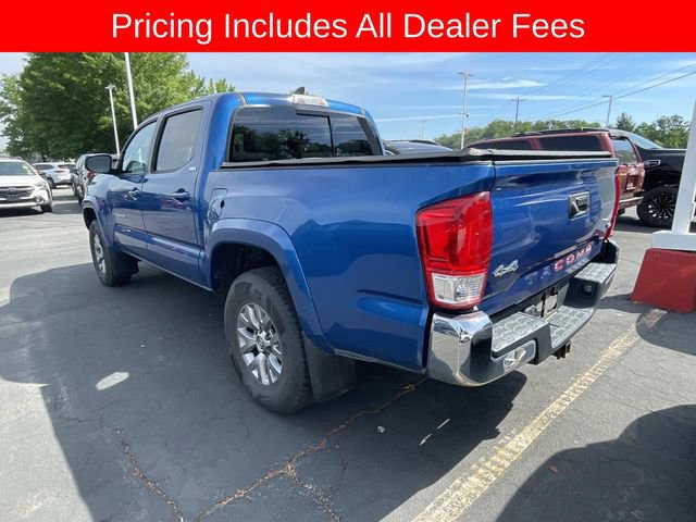 Used 2018 Toyota Tacoma SR5 AWD/4WD image 3