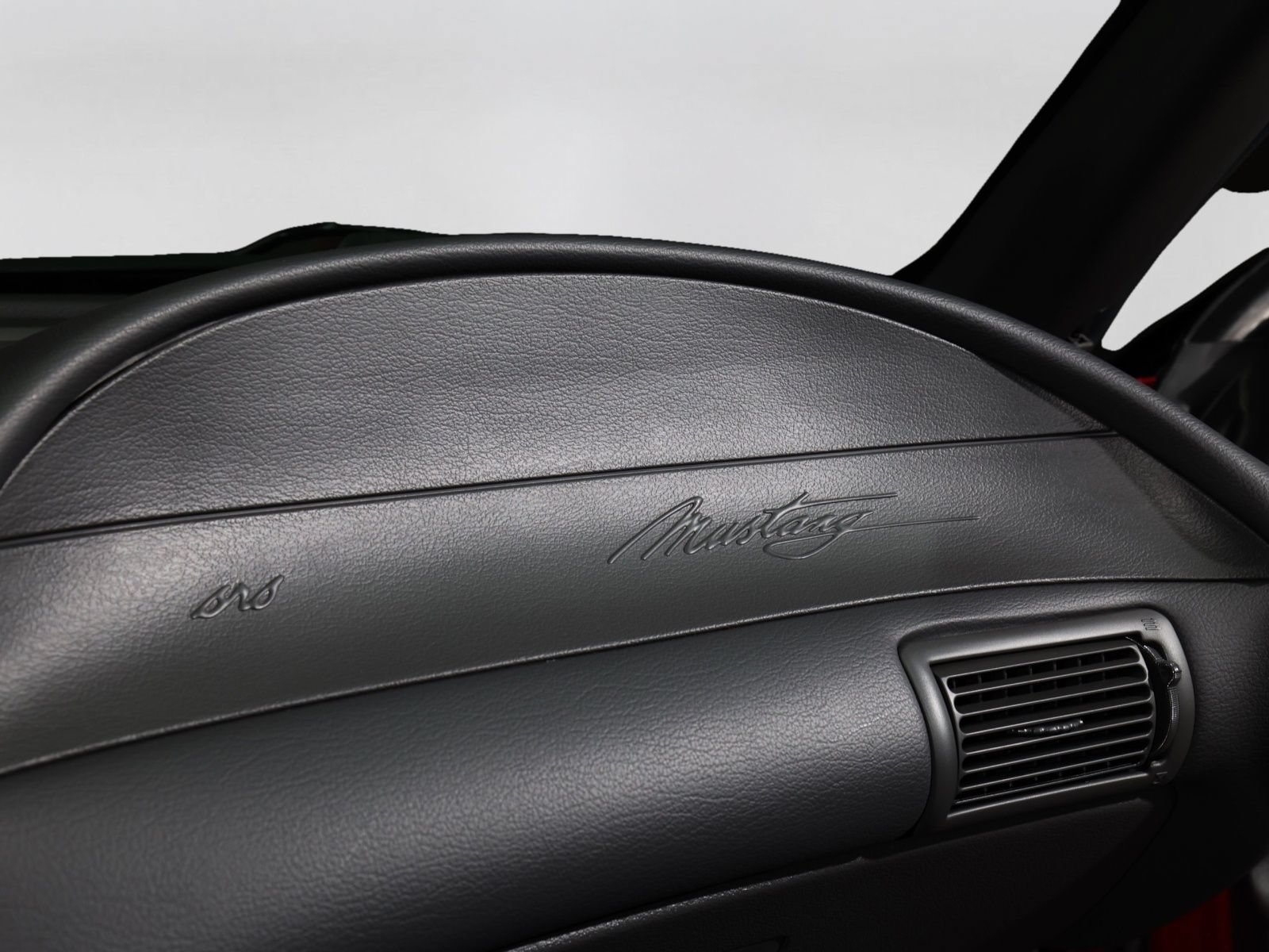 Used 2003 Ford Mustang Cobra RWD image 40
