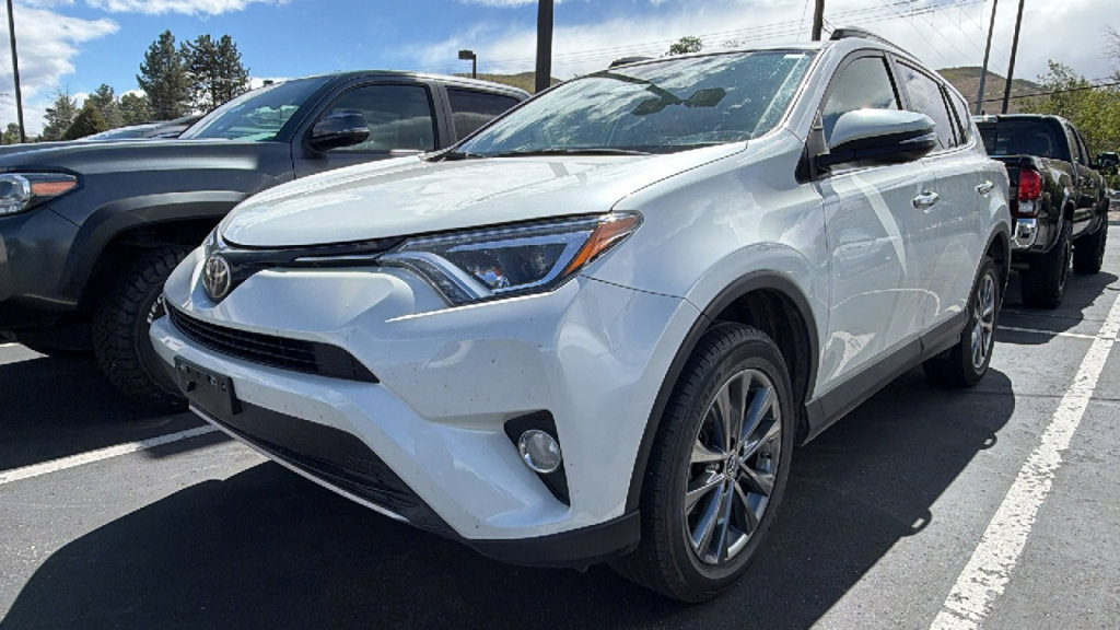 Used 2018 Toyota RAV4 Limited w/ All Weather Liner Package AWD/4WD image 4