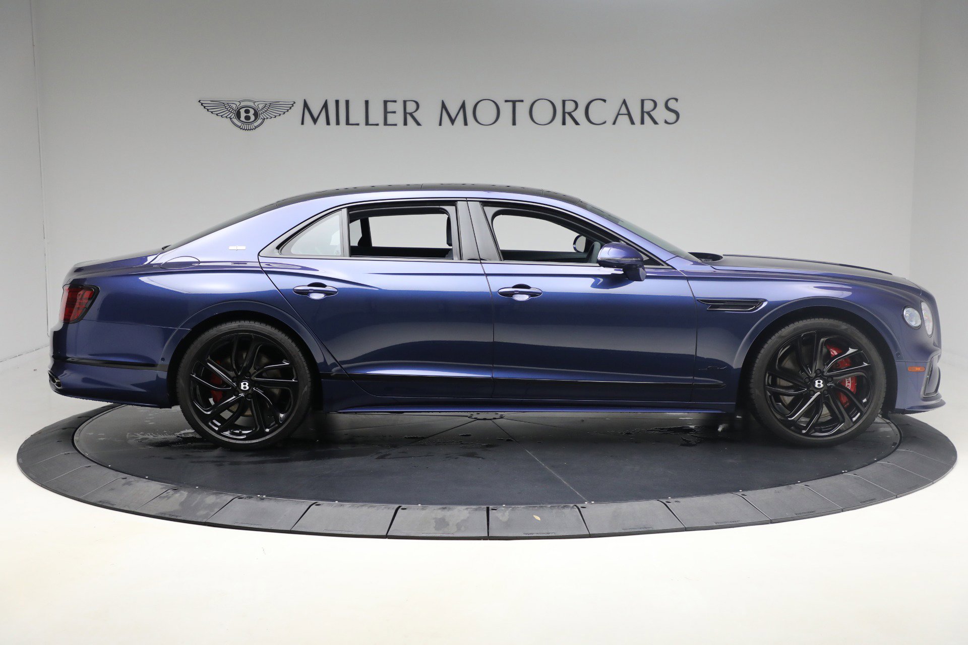 Certified 2025 Bentley Flying Spur Speed First Edition image 6