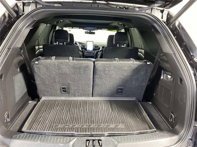 Used 2020 Ford Explorer ST w/ Premium Technology Package image 8