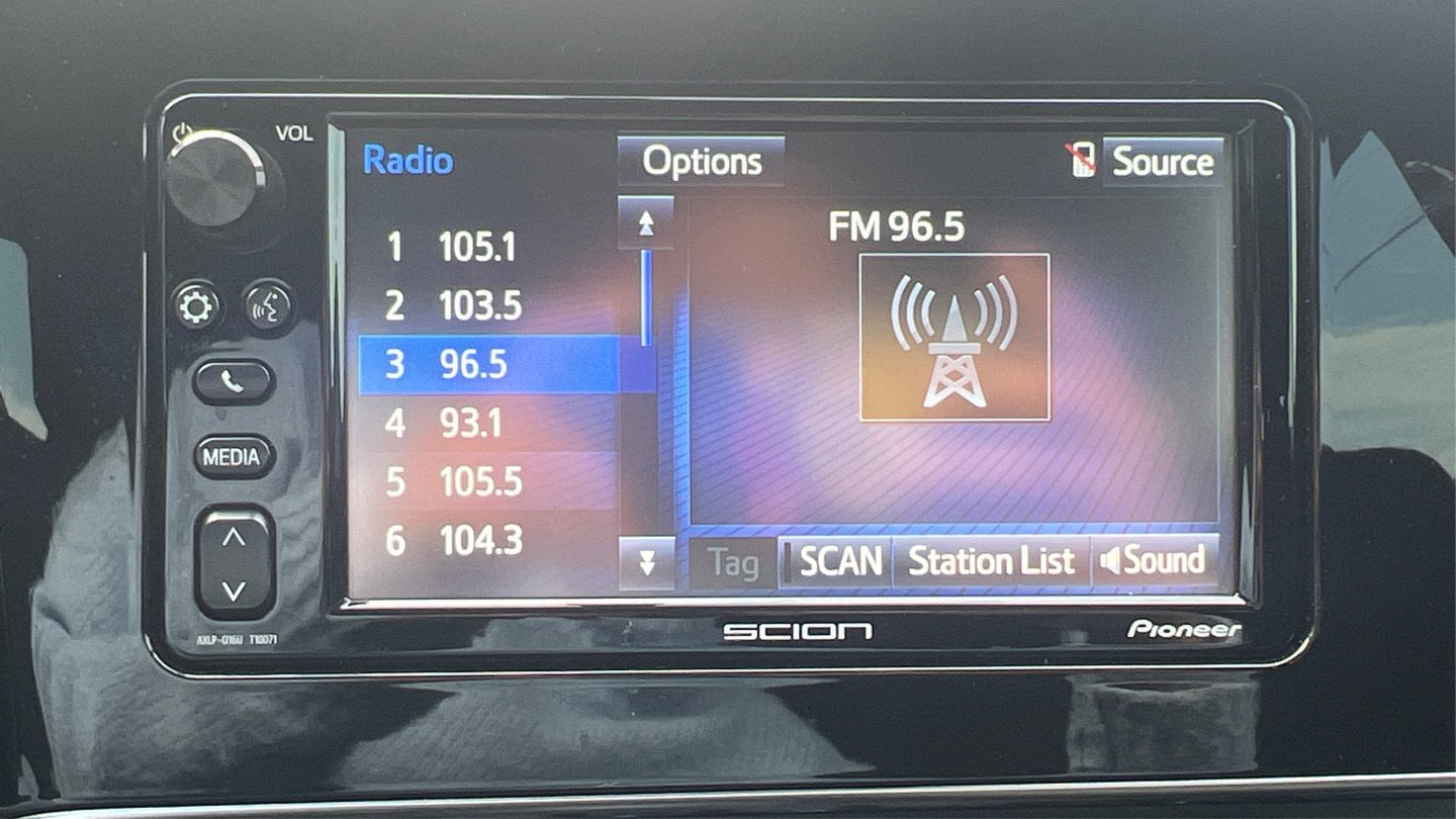 Used 2016 Scion iM image 13