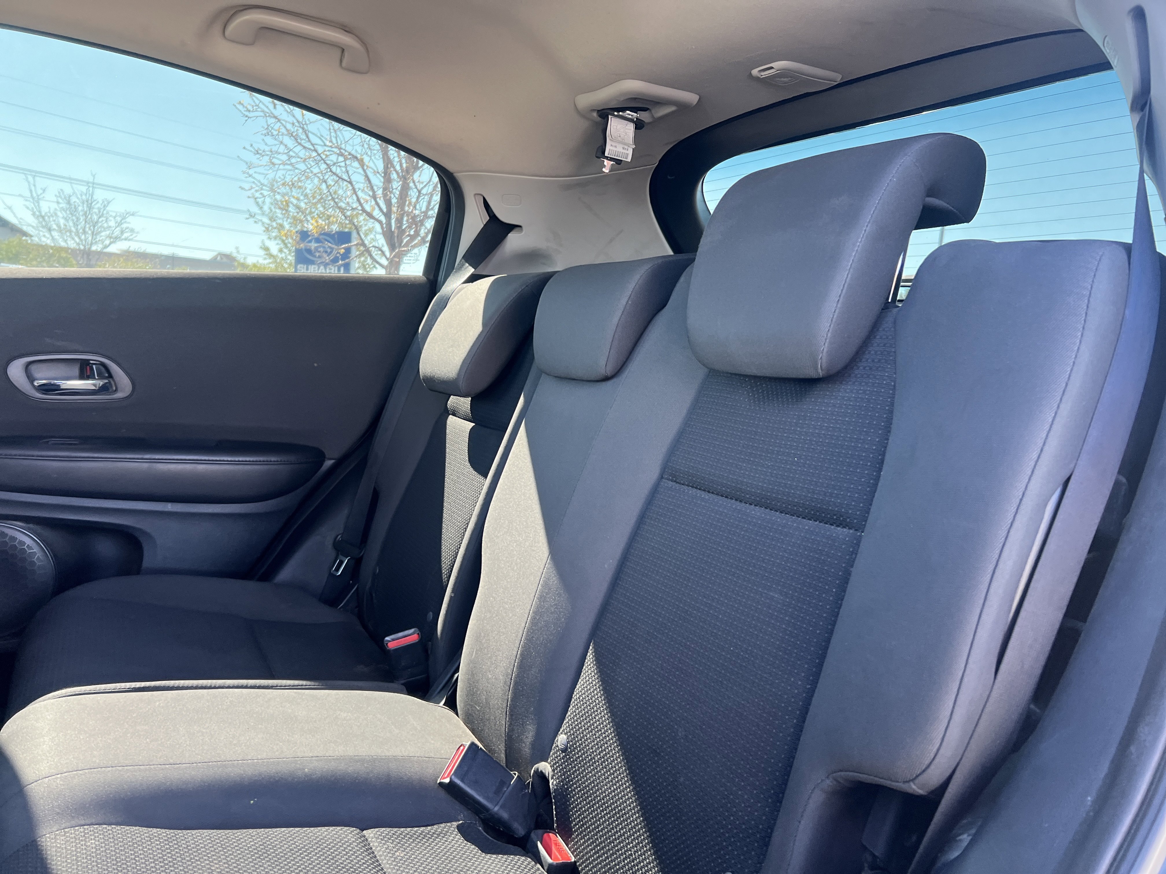 Used 2019 Honda HR-V LX image 22