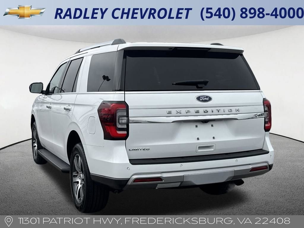 Used 2024 Ford Expedition Limited image 14
