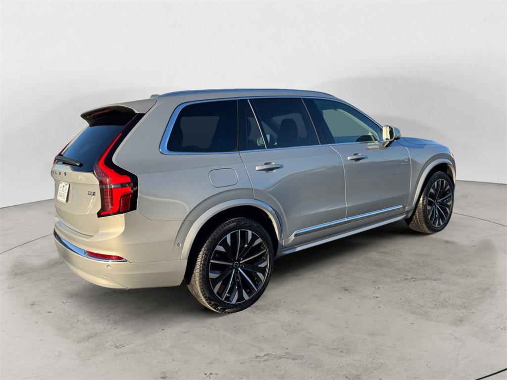 Certified 2025 Volvo XC90 B5 Plus image 6