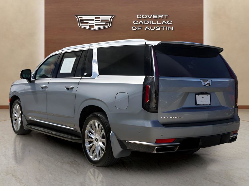 Used 2024 Cadillac Escalade ESV Premium Luxury w/ Performance Package image 3