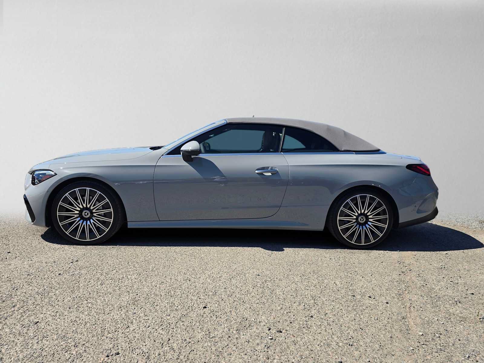 New 2027 Mercedes-Benz CLE 300 4MATIC Cabriolet image 6