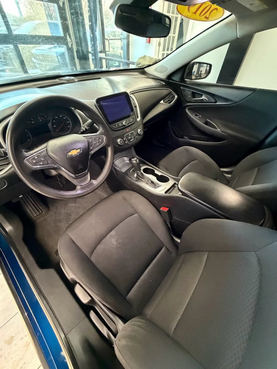Used 2019 Chevrolet Malibu LS FWD image 10