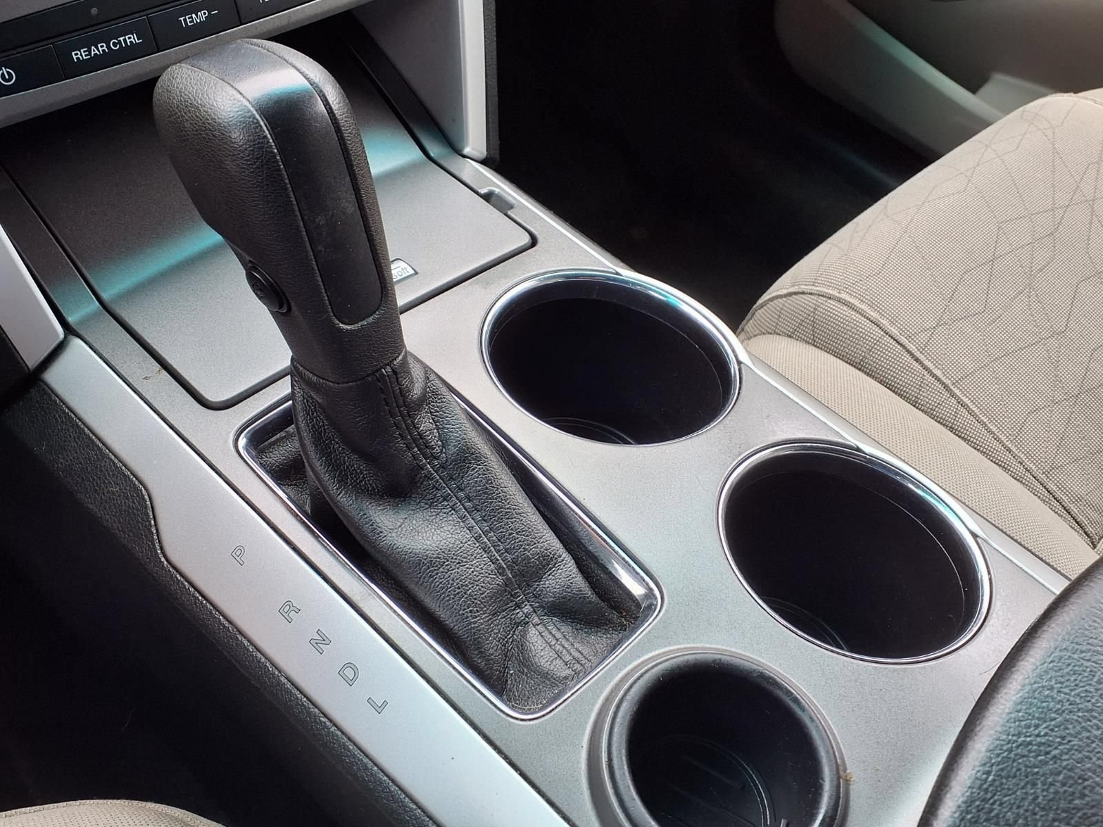 Used 2013 Ford Explorer FWD image 23