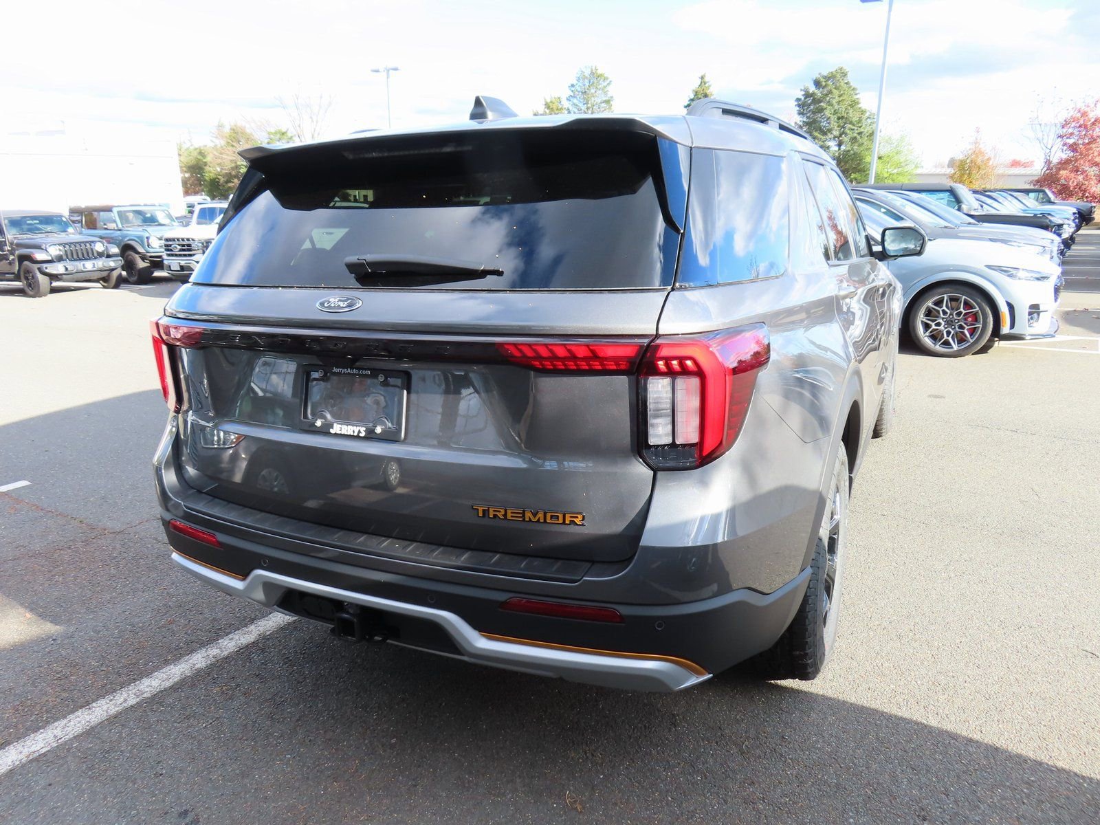 New 2026 Ford Explorer Tremor w/ Tremor Convenience Package image 4