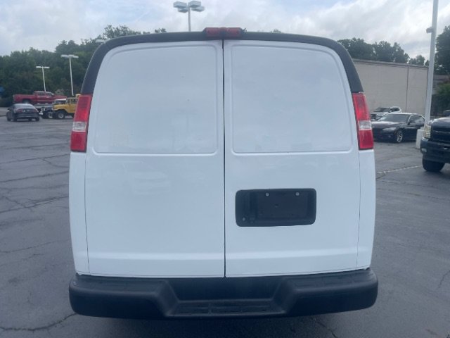 Used 2021 Chevrolet Express 3500 w/ Driver Convenience Package RWD image 6