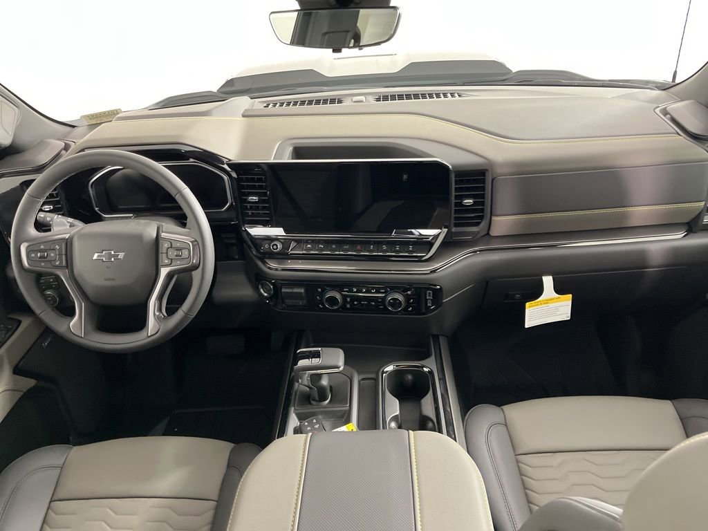 New 2026 Chevrolet Silverado 1500 ZR2 image 18