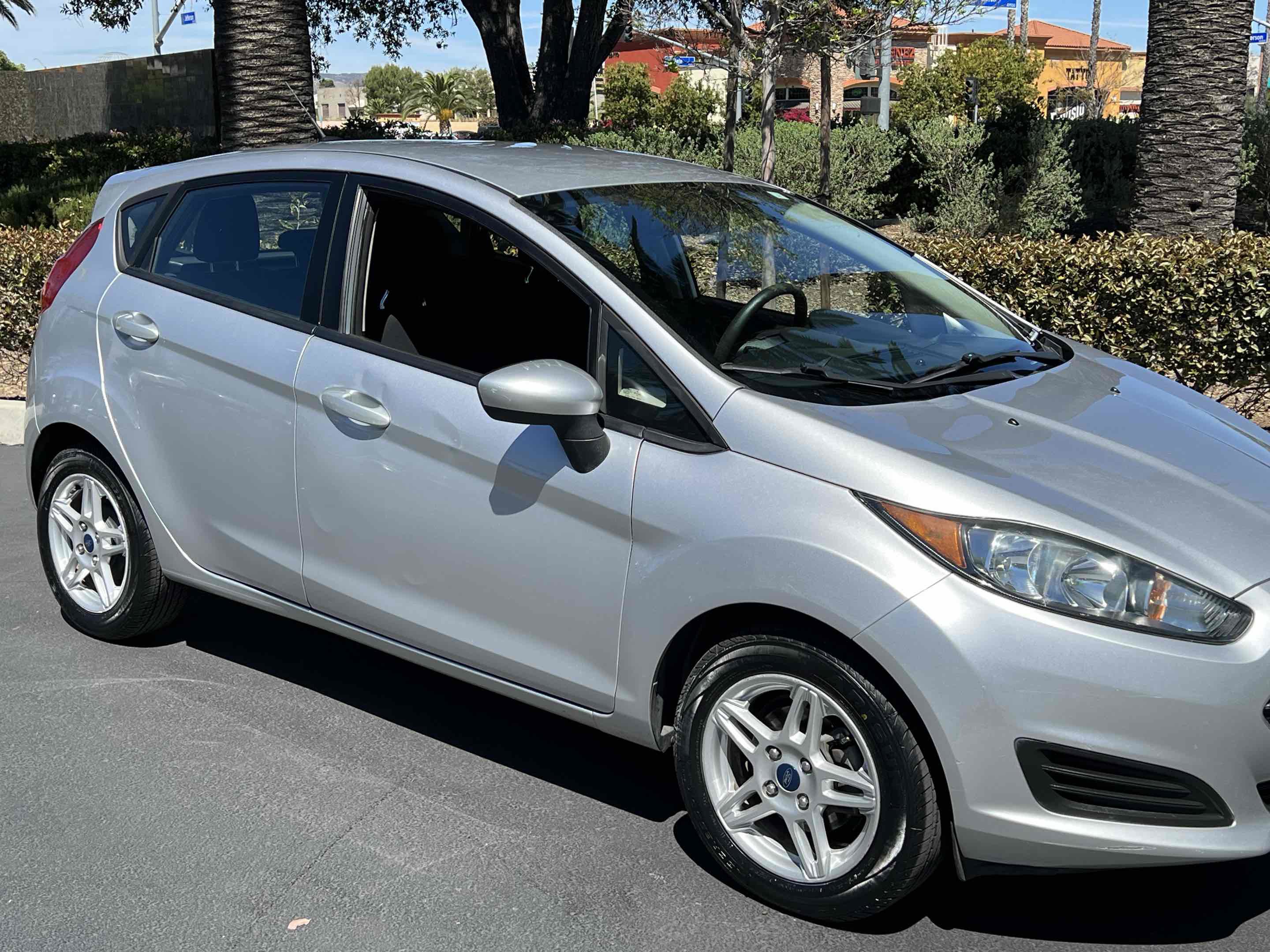 Used 2019 Ford Fiesta SE image 38
