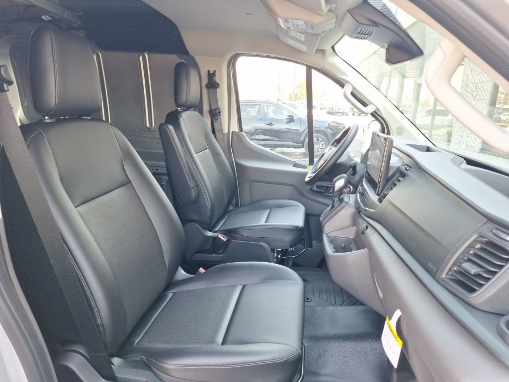 New 2026 Ford Transit 150 Low Roof image 15
