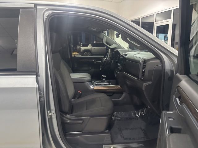 Certified 2024 Chevrolet Silverado 1500 RST w/ Convenience Package II AWD/4WD image 38