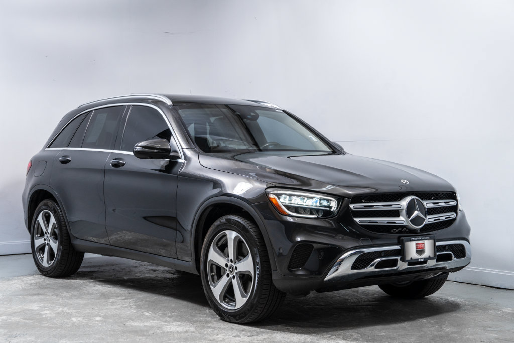 Used 2021 Mercedes-Benz GLC 300 4MATIC w/ Multimedia Package image 9