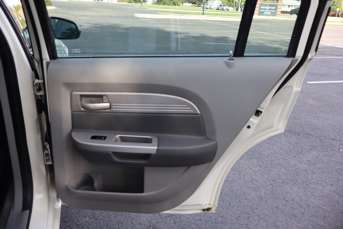Used 2008 Chrysler Sebring LX FWD image 25
